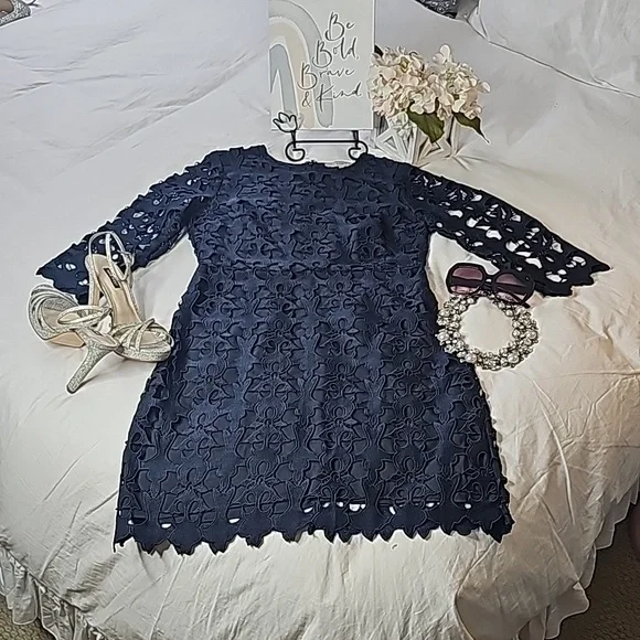 Loft Floral Lace Design Navy Blue Dress rounded scoop neck Mother of the bride - Picture 1 of 14